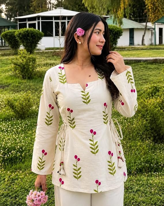 Women’s Rayon Printed Short Kurti with Square Neck & Long Flared Sleeves – Stylish Ethnic Casual Wear with Tie Detailing