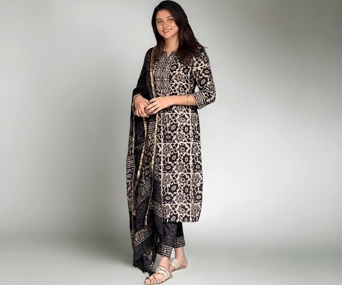 KLOSIA Women's Printed Straight Kurta and Pant with Dupatta Set